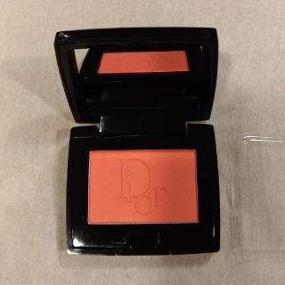 ディオール(Dior)のDior ブラッシュ　676 コーラル クルーズ(チーク)