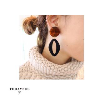 トゥデイフル(TODAYFUL)の【購入決定品】フロッキーイヤリング(イヤリング)