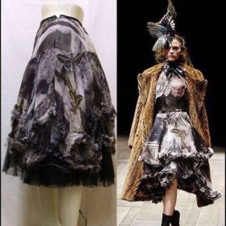 アレキサンダーマックイーン(Alexander McQueen)の◆06AW◆アレキサンダー マックイーン◆スカート シルク パリコレモデル M(ひざ丈スカート)