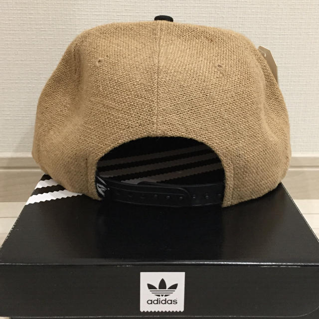 NEW ERA(ニューエラー)のFAMOUS キャップ 新品 メンズの帽子(キャップ)の商品写真