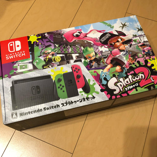 Nintendo Switch(ニンテンドースイッチ)の任天堂Switch スプラトゥーン2セット エンタメ/ホビーのゲームソフト/ゲーム機本体(家庭用ゲーム機本体)の商品写真