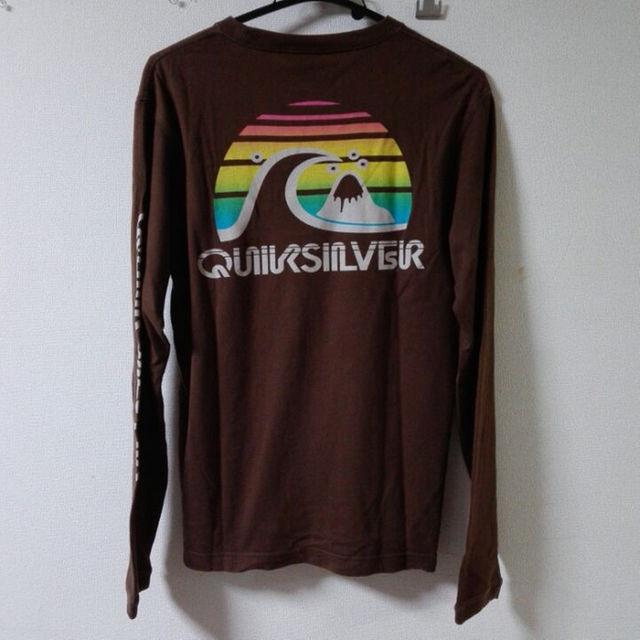 QUIKSILVER(クイックシルバー)のお値下げ　クイックシルバー　Tシャツ メンズのトップス(その他)の商品写真