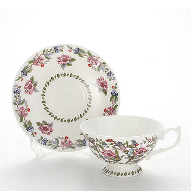 Aynsley China(エインズレイ)のエインズレイ❤新品箱入カップ&ソーサー❤ウェッジウッド好きにも インテリア/住まい/日用品のキッチン/食器(食器)の商品写真