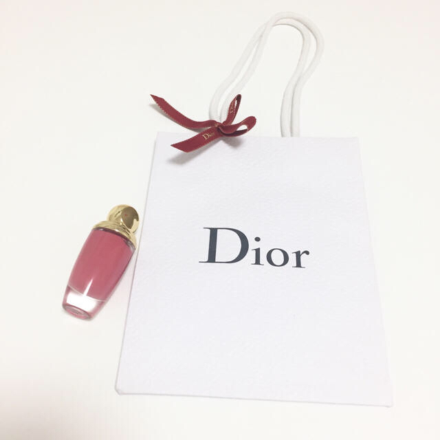 Dior(ディオール)の【Kealyn様】Dior ディオリフィック マット フルイド 001  コスメ/美容のベースメイク/化粧品(チーク)の商品写真
