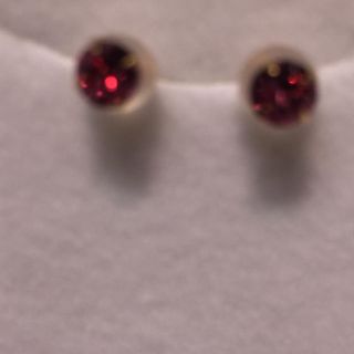 ピアス(ピアス)