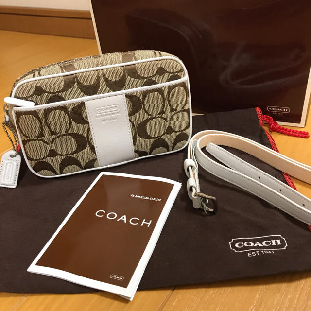 COACH(コーチ)の新品 COACH コーチ ウエストポーチ  レディースのバッグ(ボディバッグ/ウエストポーチ)の商品写真