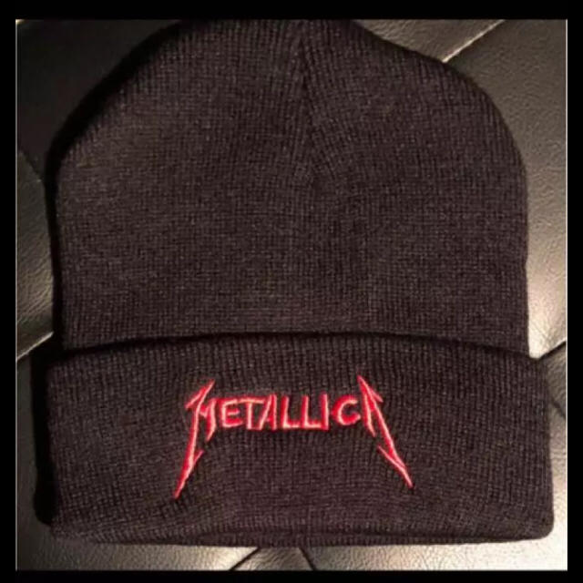 新品 メタリカ  METALLICA ニット キャップ 帽子 ビーニー メンズの帽子(ニット帽/ビーニー)の商品写真