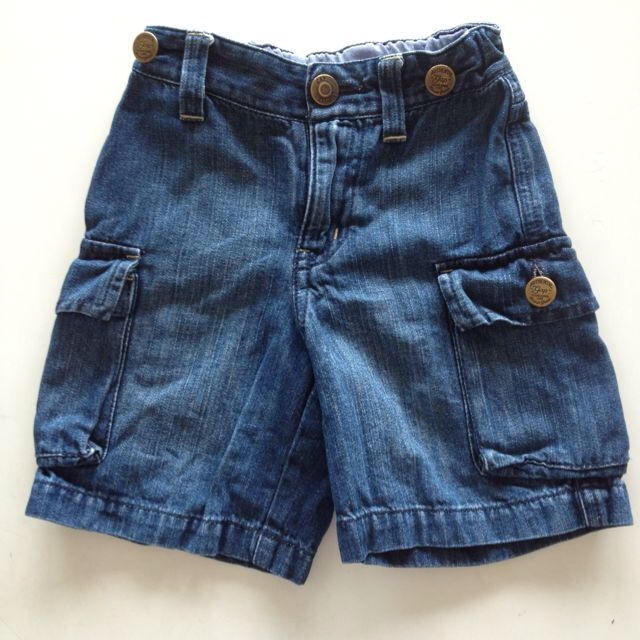 GAP(ギャップ)のキッズショートパンツ100 キッズ/ベビー/マタニティのキッズ服男の子用(90cm~)(その他)の商品写真