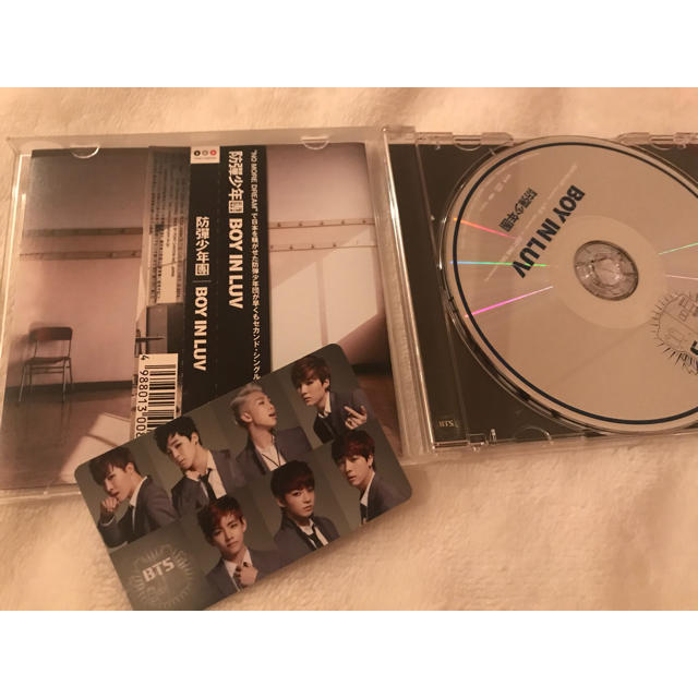 防弾少年団(BTS)(ボウダンショウネンダン)のBTS トレカ付きCD エンタメ/ホビーのCD(K-POP/アジア)の商品写真