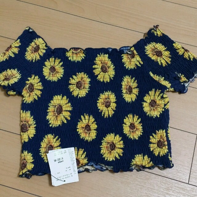 SpRay(スプレイ)の花柄トップス レディースのトップス(Tシャツ(半袖/袖なし))の商品写真
