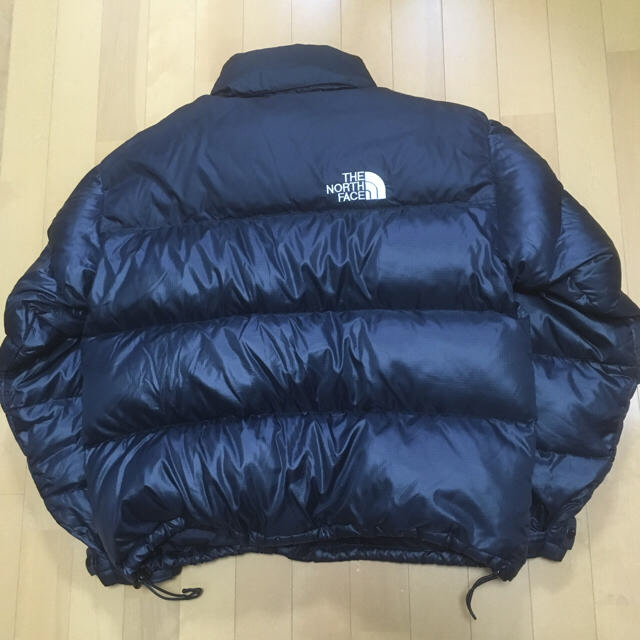 THE NORTH FACE(ザノースフェイス)の美品。ノースフェイスヌプシ。黒。ラージ メンズのジャケット/アウター(ダウンジャケット)の商品写真