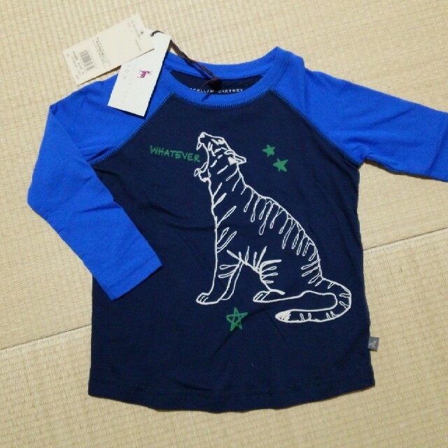 Stella McCartney(ステラマッカートニー)の新品タグ付き ステラマッカートニーキッズ 長袖Tシャツ  キッズ/ベビー/マタニティのキッズ服男の子用(90cm~)(Tシャツ/カットソー)の商品写真