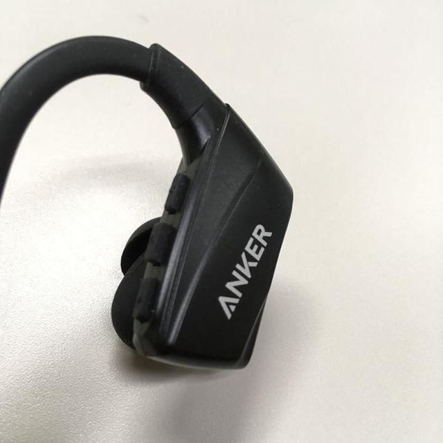 anker soundbuds sport nb10 スマホ/家電/カメラのオーディオ機器(ヘッドフォン/イヤフォン)の商品写真