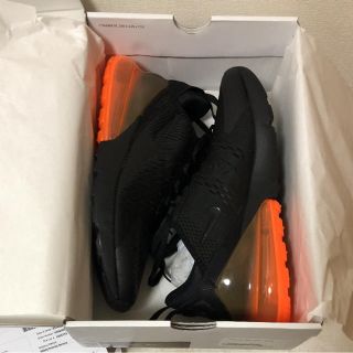 ナイキ(NIKE)のエアマックス270(スニーカー)