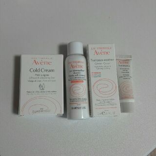 アベンヌ(Avene)のアベンヌ　４点セット　新品(化粧水/ローション)