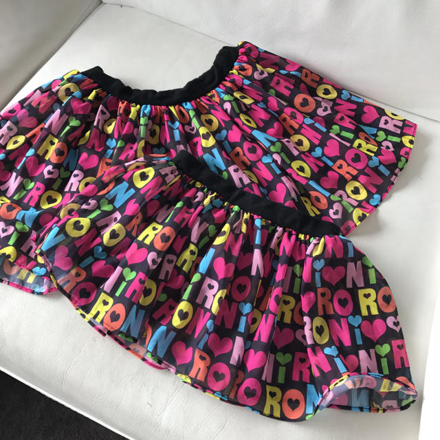 RONI(ロニィ)のPINK様専用 ロニィ  RONY ロゴプリント ミニスカート キッズ/ベビー/マタニティのキッズ服女の子用(90cm~)(スカート)の商品写真