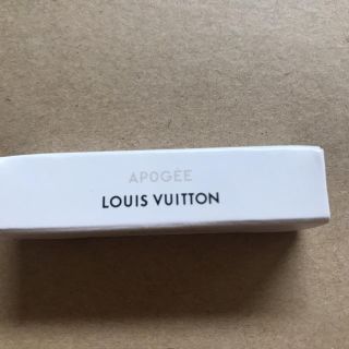 ルイヴィトン(LOUIS VUITTON)のヴィトン♡アポジェ♡香水♡2ml♡未使用(香水(女性用))