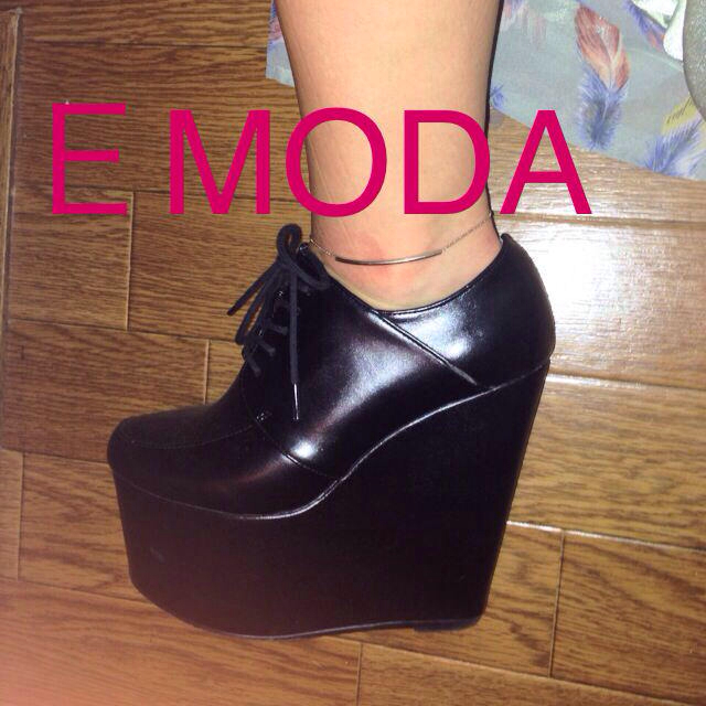 ＥMODA ぽっくり 厚底 紐ローファー