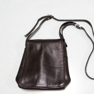 小さくてカワイイショルダーバック👜(ショルダーバッグ)