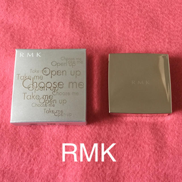 RMK(アールエムケー)の〈新品〉RMK グレー アイシャドウ コスメ/美容のベースメイク/化粧品(アイシャドウ)の商品写真