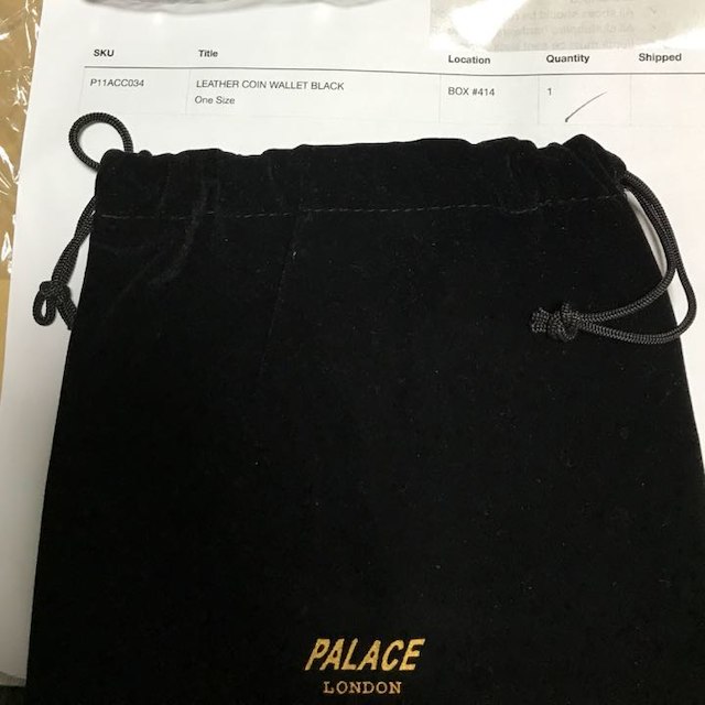 Supreme(シュプリーム)の2017SS PALACE LEATHER COIN WALLET BLACK メンズのファッション小物(コインケース/小銭入れ)の商品写真