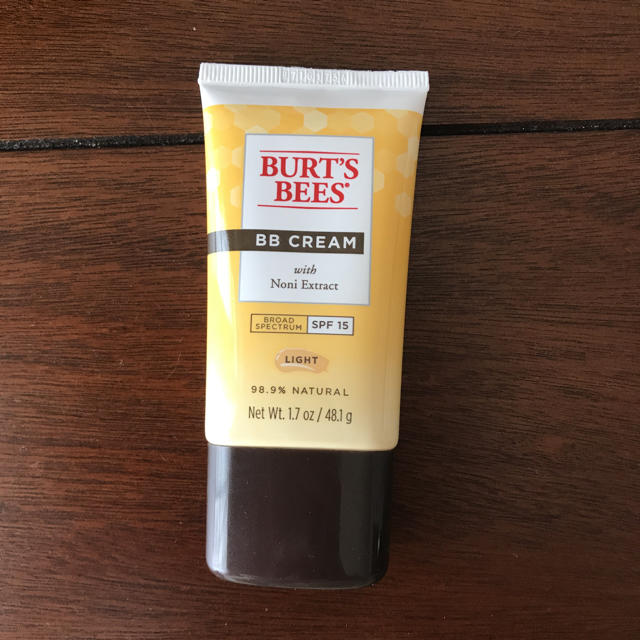 BURT'S BEES(バーツビーズ)のmimi様専用 BBクリーム&レッドダリア コスメ/美容のベースメイク/化粧品(その他)の商品写真