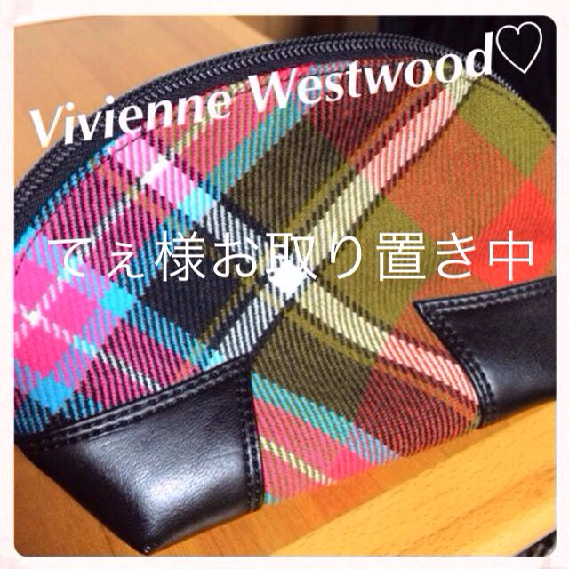 Vivienne Westwood(ヴィヴィアンウエストウッド)のVivienne Westwoodポーチ レディースのファッション小物(ポーチ)の商品写真