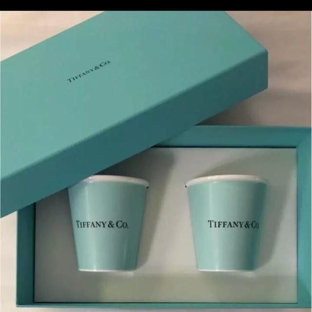 Tiffany & Co.(ティファニー)のティファニー Tiffany&co. ペーパーカップ マグカップ インテリア/住まい/日用品のキッチン/食器(グラス/カップ)の商品写真