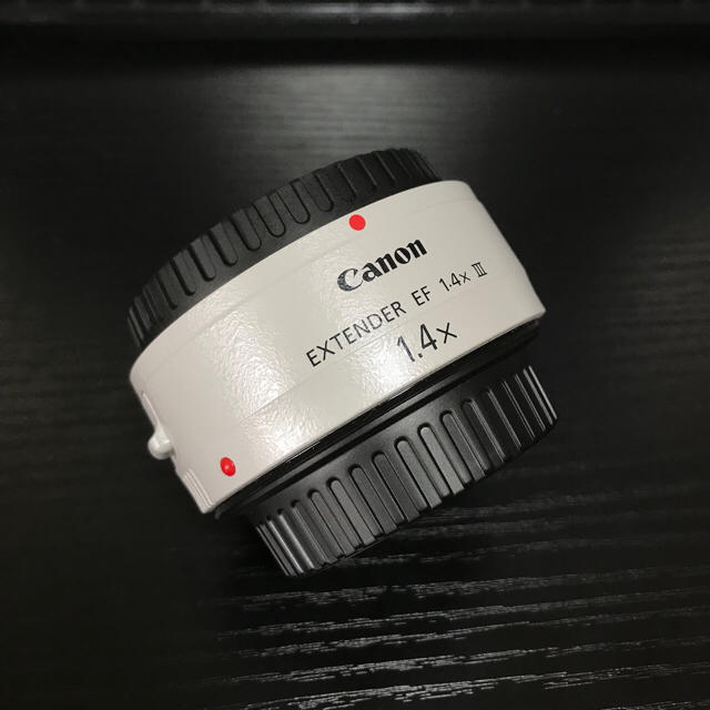 Canon(キヤノン)のCanon EXTENDER EF1.4X lll スマホ/家電/カメラのカメラ(その他)の商品写真