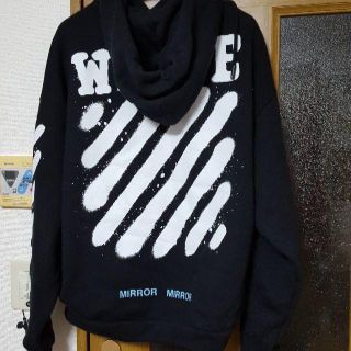 オフホワイト(OFF-WHITE)のoff-white オフホワイト　パーカー　リンカン購入(パーカー)