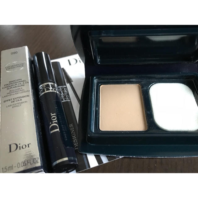 Dior(ディオール)のDior☆マスカラ パウダーファンデーション 試供品 コスメ/美容のベースメイク/化粧品(マスカラ)の商品写真