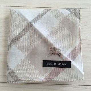 バーバリー(BURBERRY)のバーバリー ハンカチ ベージュ(ハンカチ/ポケットチーフ)