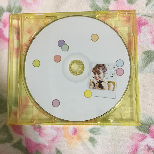 【TWICE】twicetagram ♡モモ♡ エンタメ/ホビーのCD(K-POP/アジア)の商品写真