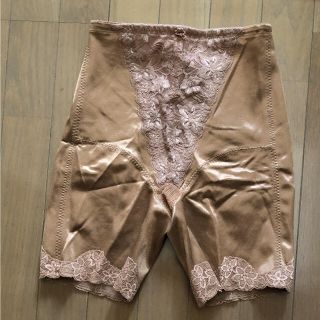 新品✨ エステティック TBCのガードル(その他)