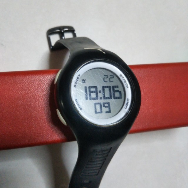 PUMA(プーマ)のPUMA　スポーツウォッチ メンズの時計(腕時計(デジタル))の商品写真