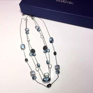 スワロフスキー(SWAROVSKI)の大幅値下げ❗️【美品】 スワロフスキー☆3連ネックレス(ネックレス)