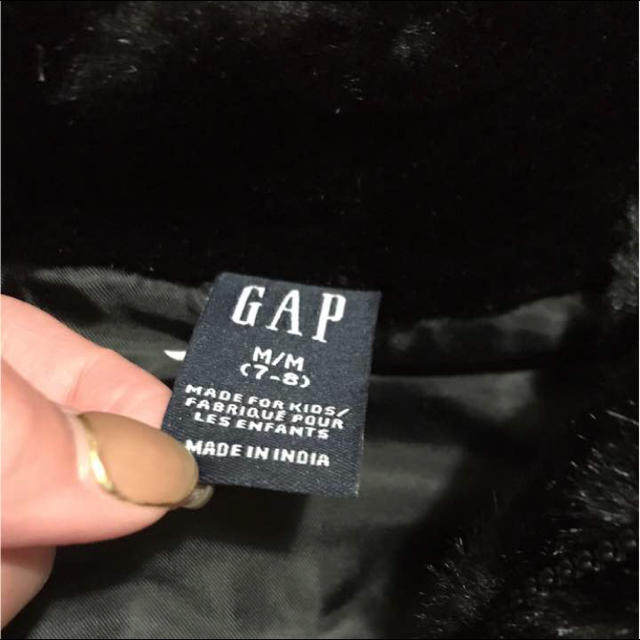 GAP Kids(ギャップキッズ)のGAP ギャップ キッズ ファーコート キッズ/ベビー/マタニティのキッズ服女の子用(90cm~)(ジャケット/上着)の商品写真