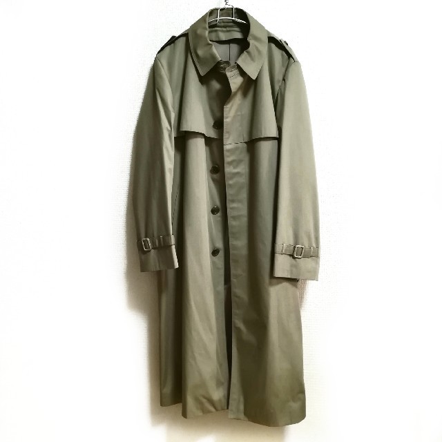 ベージュ 薄カーキ トレンチコート オーバーコート メンズのジャケット/アウター(トレンチコート)の商品写真