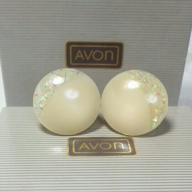 AVON(エイボン)のa314.AVON vintage イヤリング美品 レディースのアクセサリー(イヤリング)の商品写真