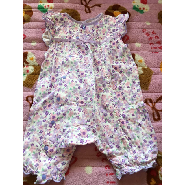 専用🤡女の子半袖ロンパース&デニムロンパースセット キッズ/ベビー/マタニティのベビー服(~85cm)(ロンパース)の商品写真