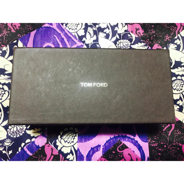 TOM FORD(トムフォード)のTOMFORD サングラス レディースのファッション小物(サングラス/メガネ)の商品写真