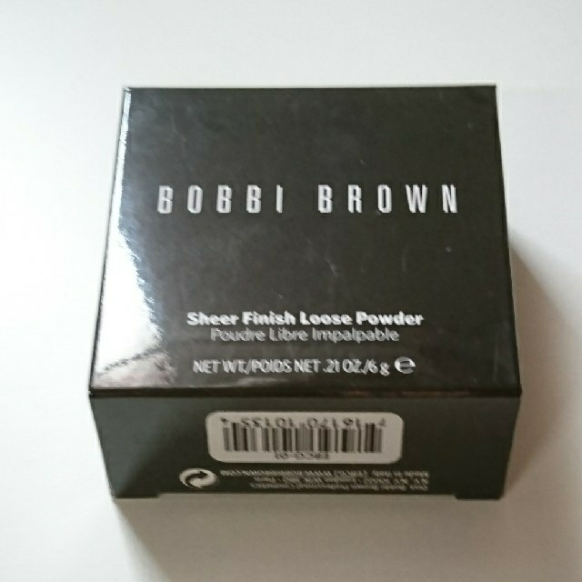 BOBBI BROWN(ボビイブラウン)のBOBBI BROWN フェイスパウダー コスメ/美容のベースメイク/化粧品(フェイスパウダー)の商品写真