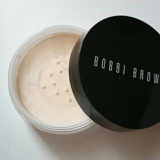 ボビイブラウン(BOBBI BROWN)のBOBBI BROWN フェイスパウダー(フェイスパウダー)