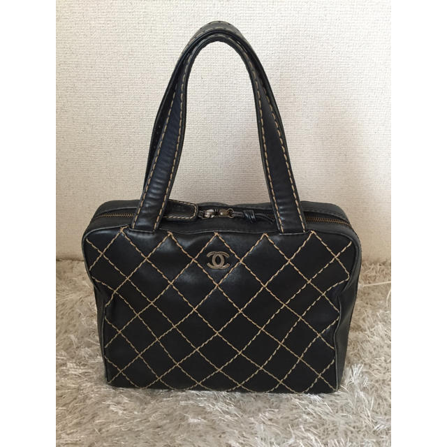 CHANEL(シャネル)のCHANEL レディースのバッグ(ハンドバッグ)の商品写真