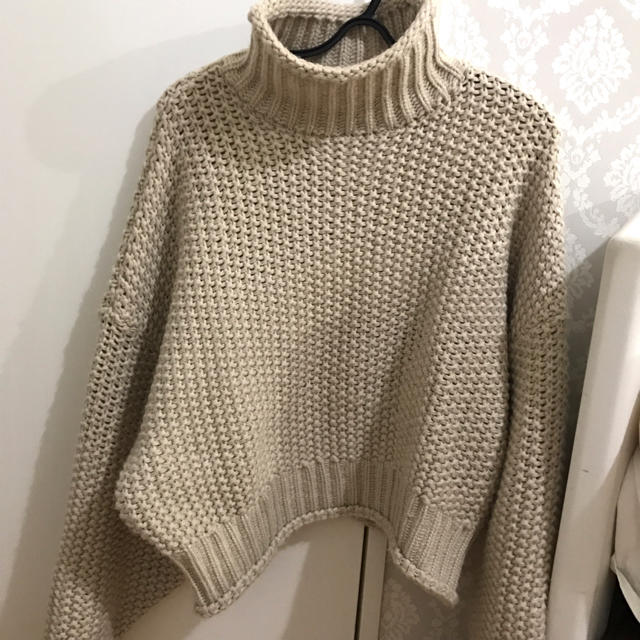 H&H(エイチアンドエイチ)のH&M チャンキーニット ベージュ レディースのトップス(ニット/セーター)の商品写真