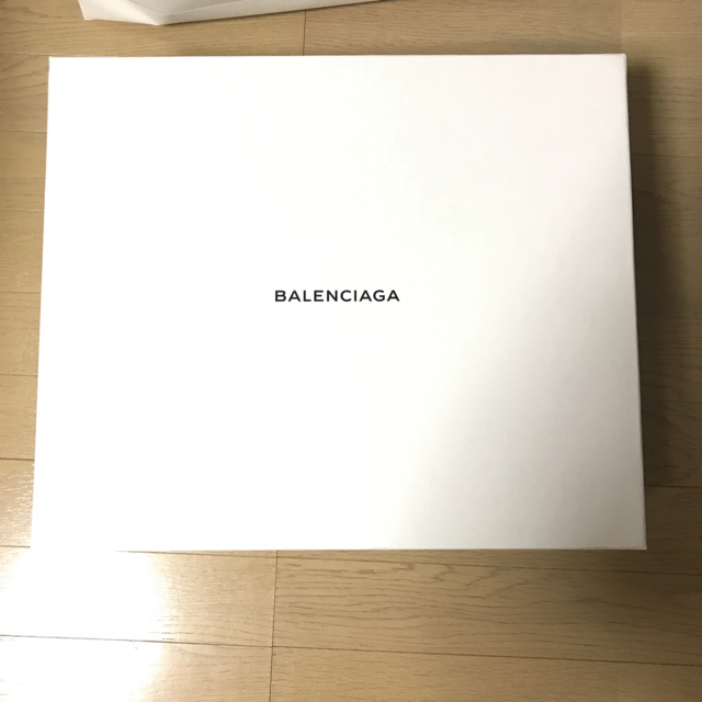 Balenciaga(バレンシアガ)のBALENCIAGA triple s バレンシアガ トリプルs メンズの靴/シューズ(スニーカー)の商品写真