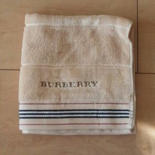 バーバリー(BURBERRY)の✩値下げ中✩バーバリー ハンドタオル 未使用品(ハンカチ)