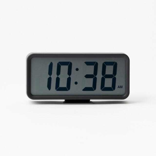 MUJI (無印良品)(ムジルシリョウヒン)の無印良品 デジタル時計 中（アラーム機能付）ブラック 型番：ＭＪ‐ＤＣＭＢ１ インテリア/住まい/日用品のインテリア小物(置時計)の商品写真
