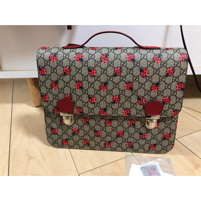 Gucci(グッチ)のgucci リュック レディースのバッグ(リュック/バックパック)の商品写真