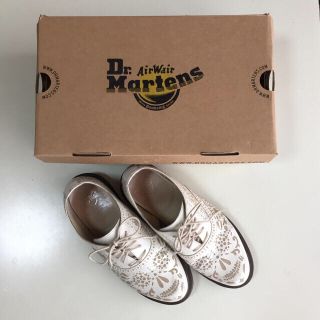 ドクターマーチン(Dr.Martens)のDr.Martens AILAカットワーク(ローファー/革靴)